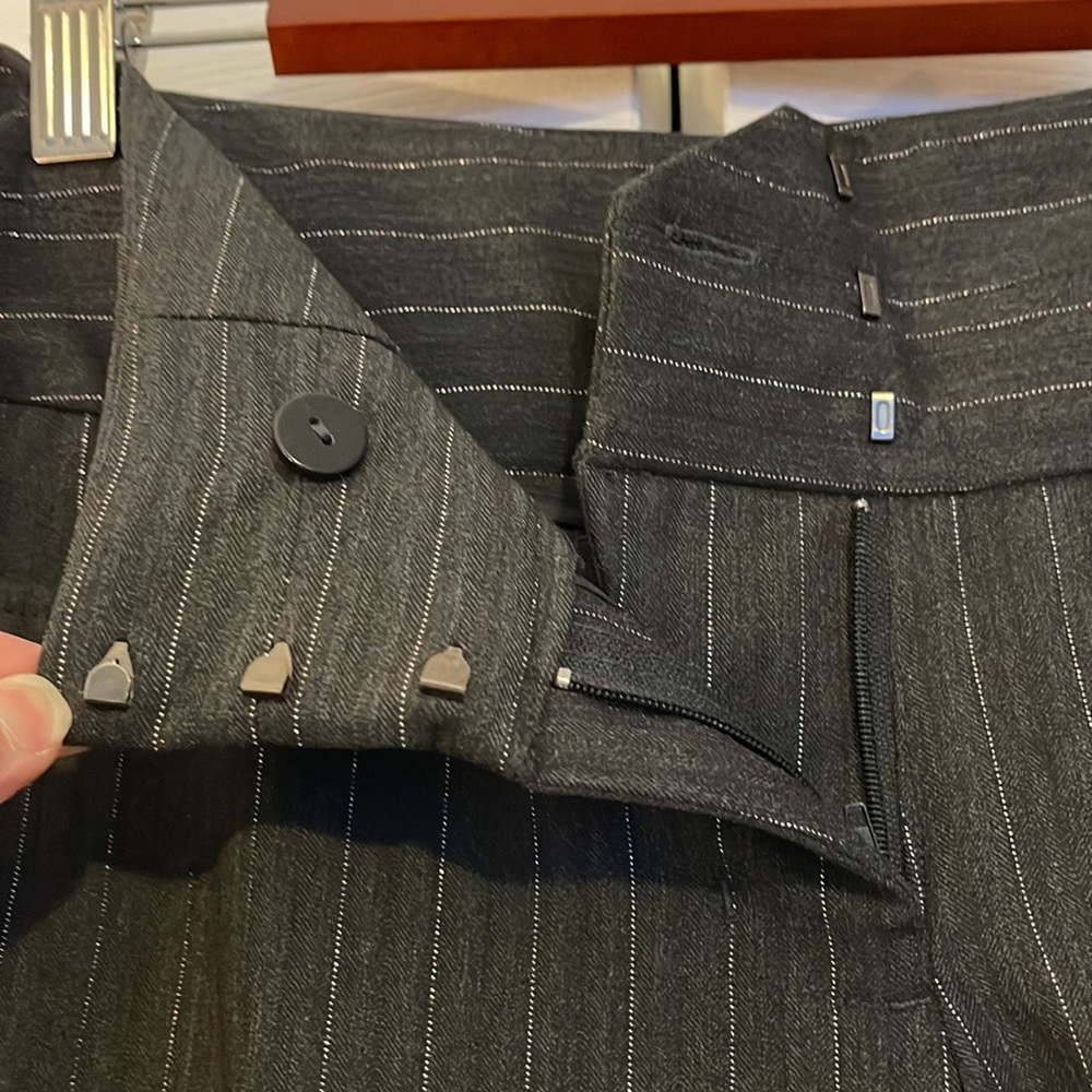 Express “Editor” Charcoal Gray Pants. Silver Meta… - image 4